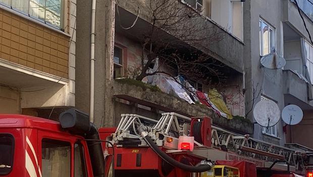 Bağcılar'da yangın: Bir kişi hayatını kaybetti