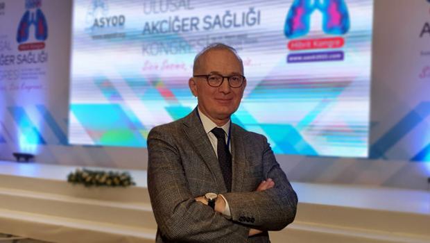 Prof. Dr. Akova: 'Deltacron' varyantı hafif seyrediyor