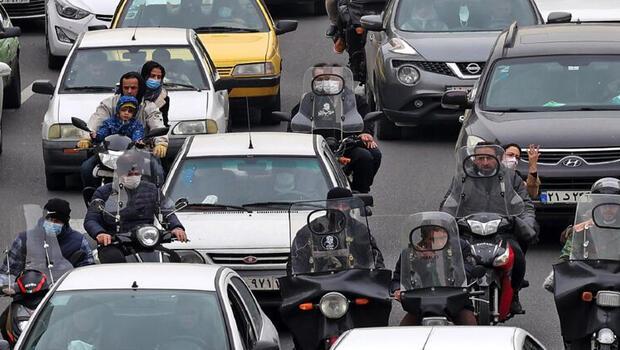 İran’da Nevruz Bayramı tatilinde yaşanan trafik kazalarında 431 kişi öldü