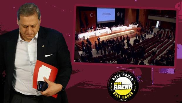 GS TV yayını kesmişti, görüntülere Spor Arena ulaştı! Galatasaray Olağan Genel Kurul Toplantısı'nda gergin anlar...
