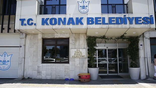 Konak'ta 4 belediye çalışanına 'rüşvet' gözaltısı