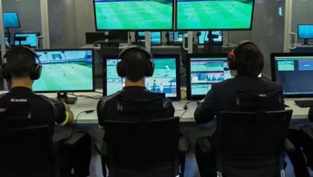 F.Bahçe ve G.Saray maçlarının VAR hakemleri açıklandı!