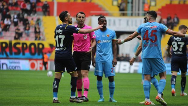 Kayserispor - Fenerbahçe maçından fotoğraflar