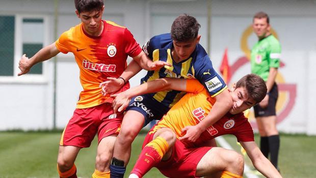 U17 derbisinde kazanan Fenerbahçe oldu! Galatasaray ilk kez yenildi