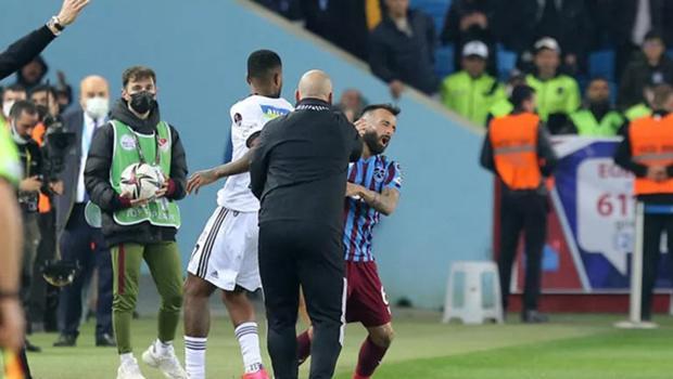 Beşiktaş'ta Cyle Larin'e 1 maç ceza!