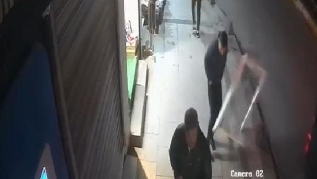 Korku dolu anlar: Düşen pencereden kıl payı kurtuldu