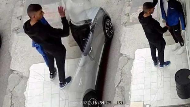 Pişkin hırsız cansız mankenin üstündeki eşofmanı çaldı, selam verip kaçtı