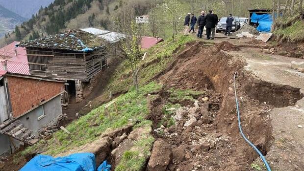 Trabzon'da heyelan tehlikesi nedeniyle 8 ev boşaltıldı