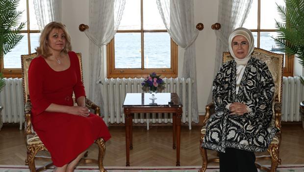Emine Erdoğan, Desislava Radeva ile bir araya geldi