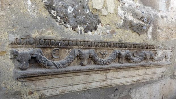 Sinop Kalesi’nin surlarında bulundu: 2 bin 500 yıllık kırlent...