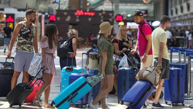 Turist sayısı Martta yüzde 130 arttı Turist sayısı Martta yüzde 130 arttı