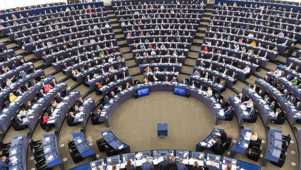 Rus lobicilerin Avrupa Parlamentosu'na girişi yasaklandı