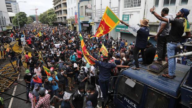 Sri Lanka'da Rajapaksa’nın kardeşinin ülkeden ayrılması engellendi
