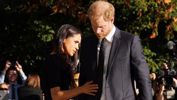 Meghan'dan Harry'ye tehdit gibi sözler: Eğer halka açıklamazsan seni terk ederim!