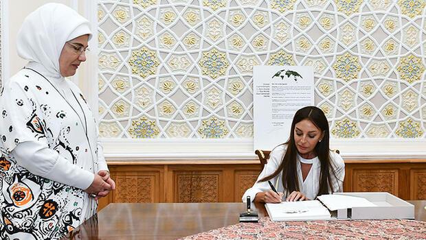 Özbekistan’da lider eşlerinden ‘sıfır atık’ imzası... Emine Erdoğan'dan teşekkür paylaşımı 
