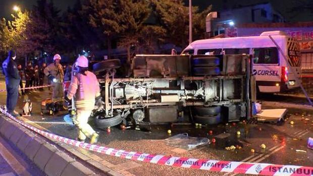 Kartal’da kamyonetle servis minibüsü çarpıştı: 1 ölü, 2 yaralı