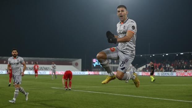 Ümraniyespor-Başakşehir maçından en özel fotoğraflar!