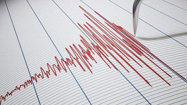 Son dakika: Çanakkale'de 5 büyüklüğünde deprem!