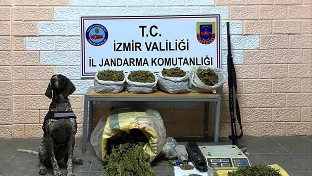 İzmir'deki 'Kökünü Kurutma' operasyonunda 59 gözaltı