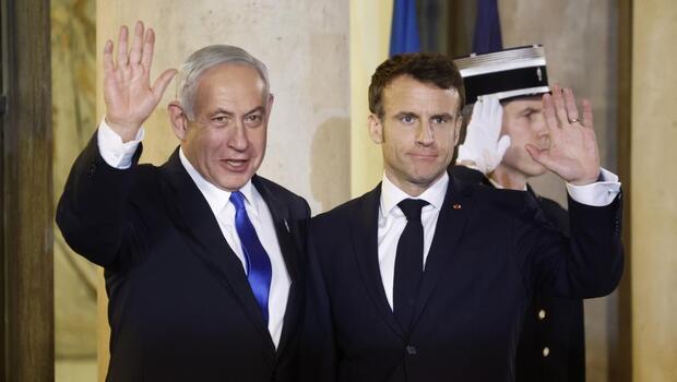 Netanyahu ve Macron, Paris’te görüştü