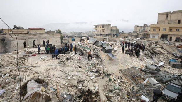 Suriye'de depremdeki can kaybı bin 387'ye ulaştı