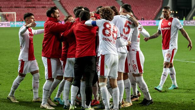 Samsunspor, Çaykur Rizespor'u 2 golle mağlup etti