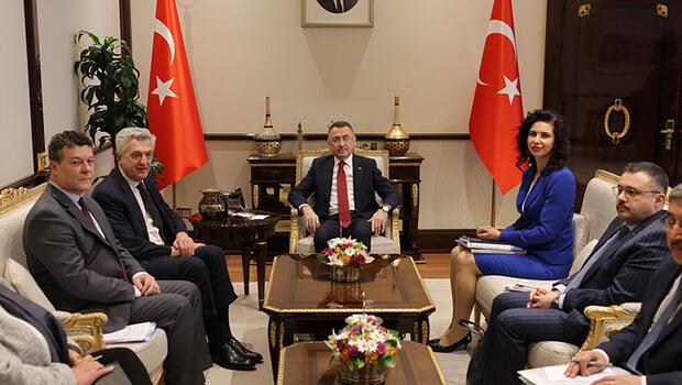 Cumhurbaşkanı Yardımcısı Oktay, BM Mülteciler Yüksek Komiseri Grandi ile bir araya geldi