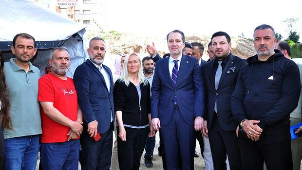 Erbakan, İskenderun'da depremzedeleri ziyaret etti