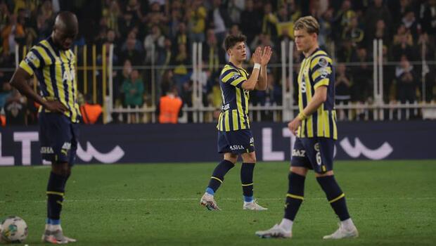 İstanbulspor maçındaki 5 hata Fenerbahçe’ye pahalıya patladı! Jorge Jesus bir türlü çare bulamadı