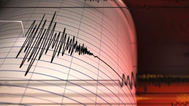 Son dakika deprem: Marmara Denizi'nde 3.8 büyüklüğünde deprem