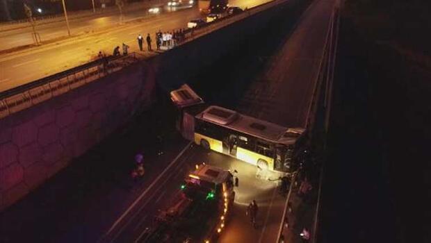 Başakşehir'de İETT otobüsü kaza yaptı