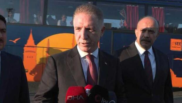 İstanbul Valisi Davut Gül'den sürücülere huyarıız ve kemer uyarısı
