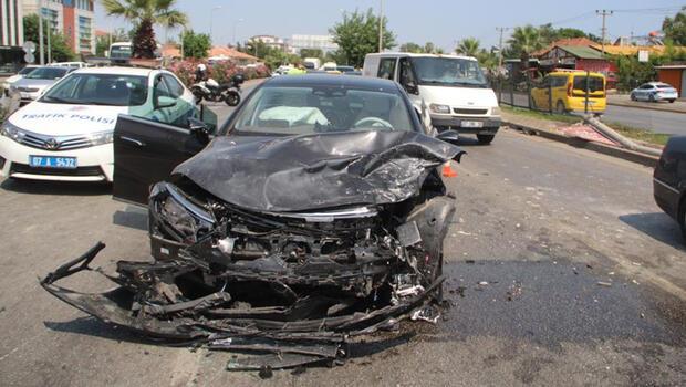 Antalya'da korkunç kaza: 2 kişi hayatını kaybetti