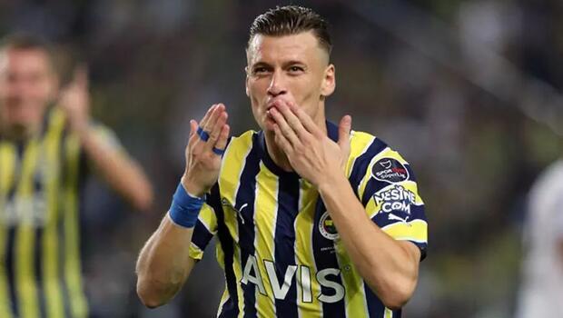 Ezgjan Alioski, Fenerbahçe'ye veda etti