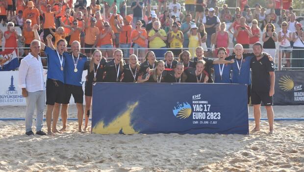 EHF Avrupa U17 Plaj Hentbolu Şampiyonları'nda Hollanda ve Macaristan şampiyon oldu