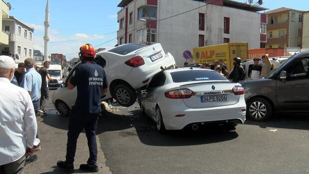 Sultanbeyli'de kaza! İki kişi yaralandı