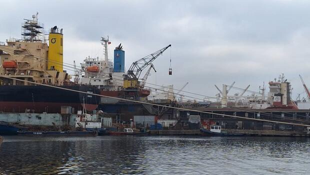 İstanbul Tuzla’da geminin atık deposunda patlamada bir can kaybı