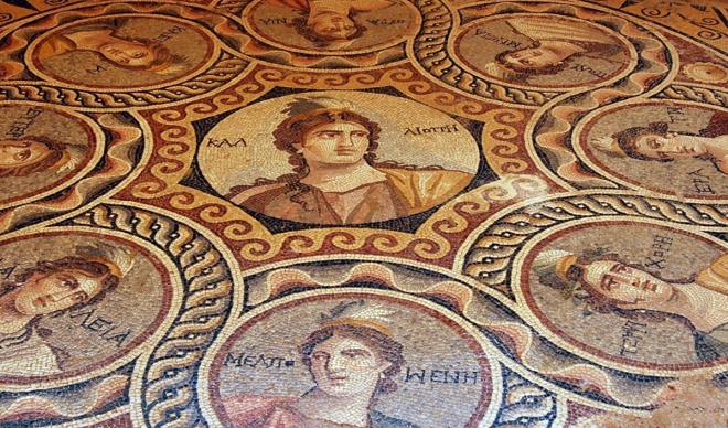 Zeugma'nın esin perileri: Muzalar Zeugma'nın esin perileri: Muzalar