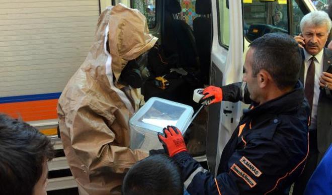Cumhurbaşkanı'na yazılan mektuba siyanür incelemesi Cumhurbaşkanı'na yazılan mektuba siyanür incelemesi