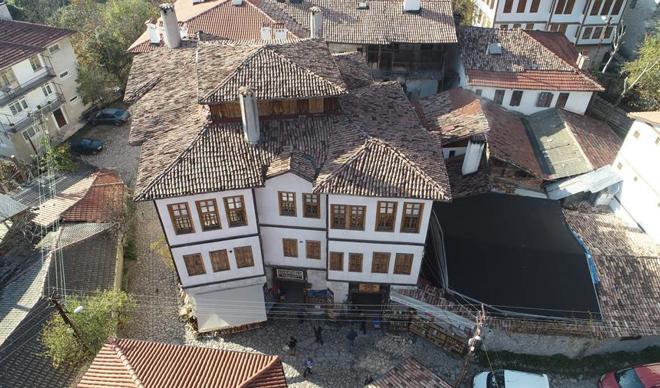 Açık hava müzesini andıran Yörük köyü binlerce turiste ev sahipliği yapıyor Açık hava müzesini andıran Yörük köyü binlerce turiste ev sahipliği yapıyor