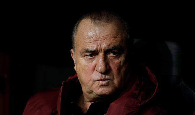 Galatasaray'da büyük operasyon başladı! Sıradaki kim olacak? Galatasaray'da büyük operasyon başladı! Sıradaki kim olacak?