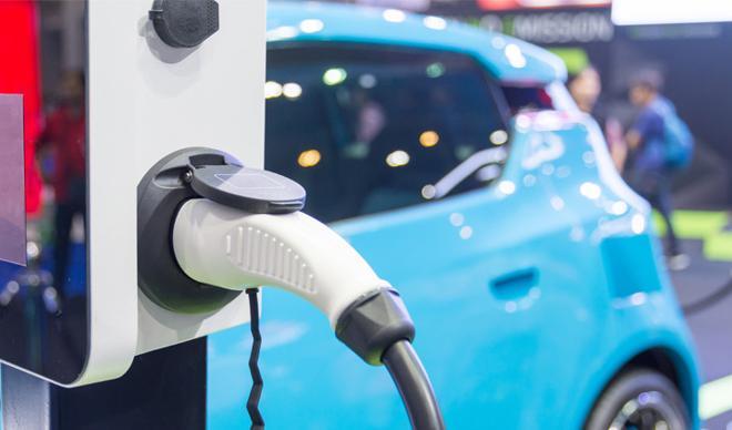 Fiat Chrysler ve Foxconn'dan elektrikli araç planı Fiat Chrysler ve Foxconn'dan elektrikli araç planı