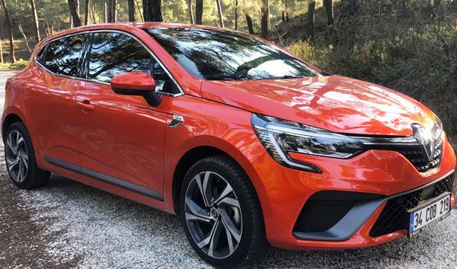 25 yıldır Türkiye’de satışta! Clio’nun 5’inci nesli tanıtıldı 25 yıldır Türkiye’de satışta! Clio’nun 5’inci nesli tanıtıldı