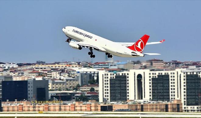 THY, deprem bölgesine ulaştırılacak yardımları ücretsiz taşıyor THY, deprem bölgesine ulaştırılacak yardımları ücretsiz taşıyor