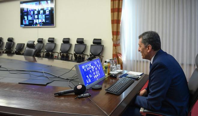 Bakan Selçuk, EBA Canlı Sınıf’ta sınava hazırlanan öğrencilerle buluştu Bakan Selçuk, EBA Canlı Sınıf’ta sınava hazırlanan öğrencilerle buluştu