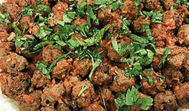 İftar-Köfteli acem pilavı İftar-Köfteli acem pilavı
