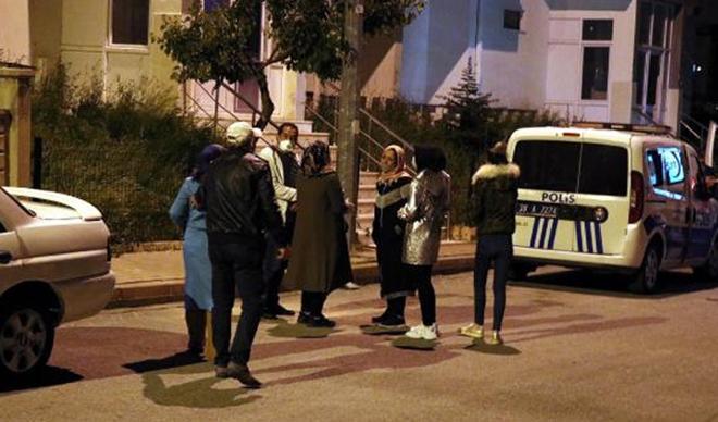 Bayramlaşmak için gitmişlerdi... Akrabalarının cesedini buldular Bayramlaşmak için gitmişlerdi... Akrabalarının cesedini buldular