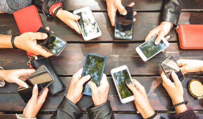 Bu yılın en çok satan telefonu belli oldu Bu yılın en çok satan telefonu belli oldu