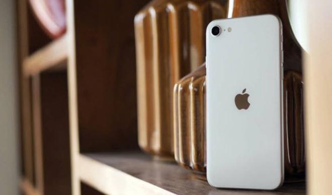 iPhone SE 2020 bugüne kadar ne kadar sattı? iPhone SE 2020 bugüne kadar ne kadar sattı?