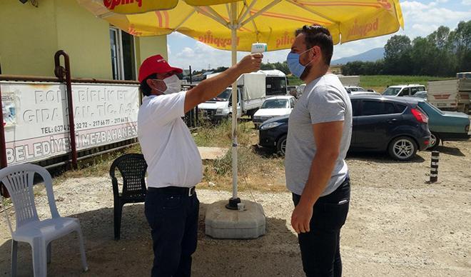 Bolu'da, kurbanlık pazarında sopayla pazarlık dönemi Bolu'da, kurbanlık pazarında sopayla pazarlık dönemi
